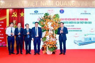 Bệnh viện Bệnh Nhiệt đới Trung ương: Hành trình 20 năm xây dựng và khẳng định thương hiệu