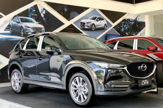 Mazda CX-5 thiết lập đáy giá mới 638 triệu đồng tại đại lý trước thềm ra mắt thế hệ tiếp theo