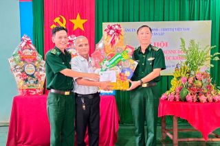 Bộ đội Biên phòng Tây Ninh thắt chặt tình quân dân nhân dịp Lễ Sen Dol Ta của đồng bào Khmer