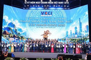 Tôn vinh 100 Doanh nhân Việt Nam tiêu biểu nhận Cúp Thánh Gióng năm 2026