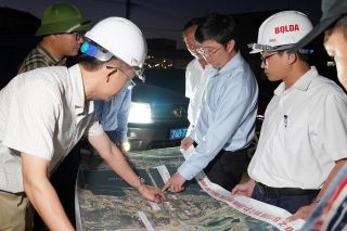 Quảng Trị: Đẩy nhanh tiến độ, chốt thông xe kỹ thuật cầu Nhật Lệ 3 vào ngày 24/11