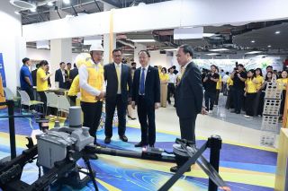 Vietnam Post đưa hệ sinh thái dịch vụ & công nghệ đến với sinh viên ĐHQG Hà Nội