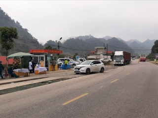Nhiều địa phương cho phép người ở "vùng xanh" của Hà Nội vào địa bàn