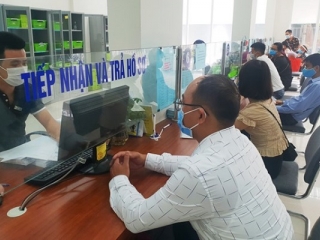 Đề xuất cho lao động dôi dư được nghỉ hưu trước tuổi và hỗ trợ theo năm đóng BHXH