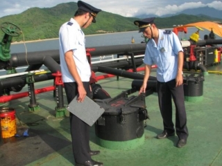 Tiến hành thu thuế xăng dầu tạm nhập, tạm dừng làm thủ tục đối với kho không đủ điều kiện từ ngày 10/08