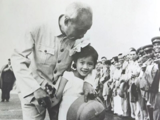 Miền ký ức thiêng liêng của “cô bé Trung Quốc” được chụp ảnh cùng Bác Hồ