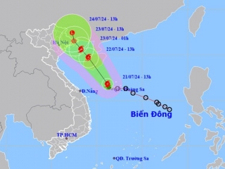 Bão số 2 hướng vào đất liền, miền Bắc hứng chịu đợt mưa lớn