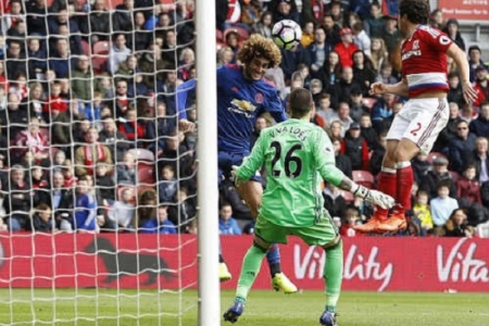 Hạ gục Middlesbrough, M.U nhảy 2 bậc trên BXH