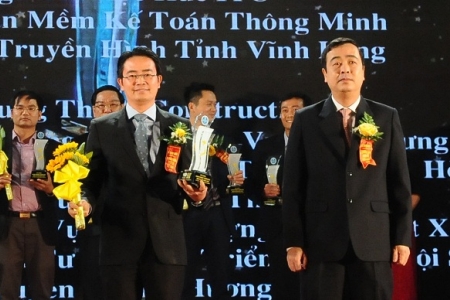 Big C đoạt giải thưởng “Doanh nghiệp Thương mại Dịch vụ tiêu biểu 2016”