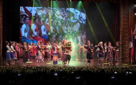 Chương trình nghệ thuật Những ngày văn hóa, du lịch Lào tại Việt Nam