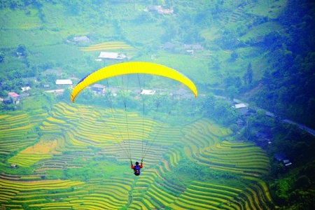 Yên Bái: Tổ chức Lễ hội dù lượn với chủ đề “Bay trên mùa vàng”