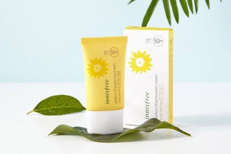 Phân biệt kem chống nắng Innisfree thật và giả