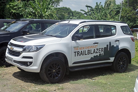 Chevrolet Trailblazer sẽ bán với giá từ 859 triệu đồng tại Việt Nam - có thể ‘ngáng đường’ Fortuner?