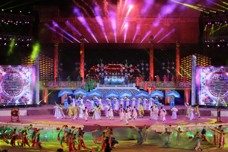 Festival Huế 2018: Đêm chia tay đầy lưu luyến