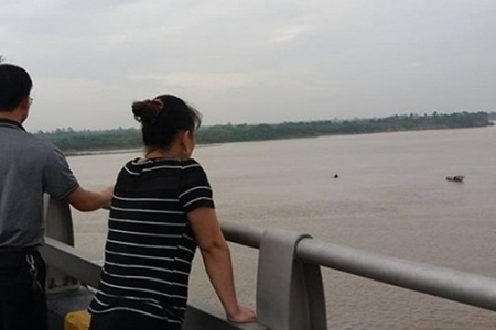 Bắt giữ đối tượng sát hại mẹ đẻ dã man rồi định nhảy sông tự tử