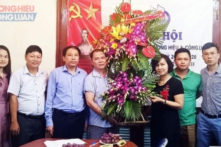 Đại hội Chi hội Nhà báo Báo Thương hiệu và Công luận lần thứ hai