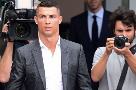 Ronaldo nhận án tù treo 2 năm vì trốn thuế khi thi đấu tại Tây Ban Nha