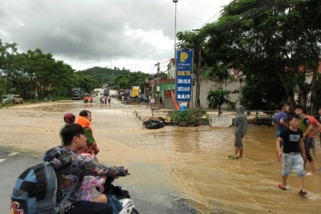 Nghệ An: Ảnh hưởng bão số 4, nhiều địa phương bị ngập nặng