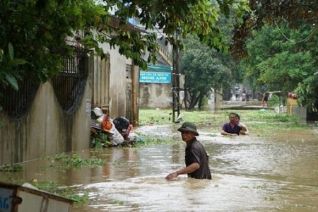 13 người chết và mất tích do mưa lũ