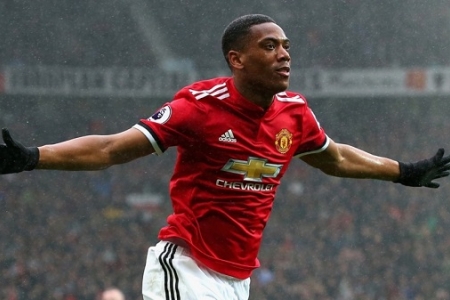 Mourinho đòi Man Utd thanh lý gấp Martial