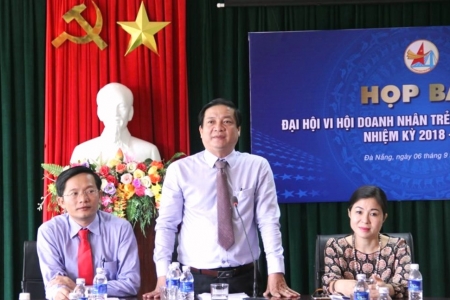 Hội Doanh nhân trẻ TP Đà Nẵng vinh dự được nhận Huân chương Lao động hạng Nhì