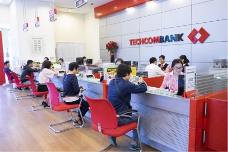 Lợi nhuận trước thuế 9 tháng đầu năm của Techcombank đạt 7.774 tỷ đồng