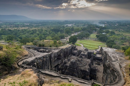 Kailasa – ngôi đền được mệnh danh là “kỳ quan thứ 8 của thế giới”