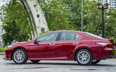 Toyota Việt Nam tiết lộ thông tin về dòng Camry 2019