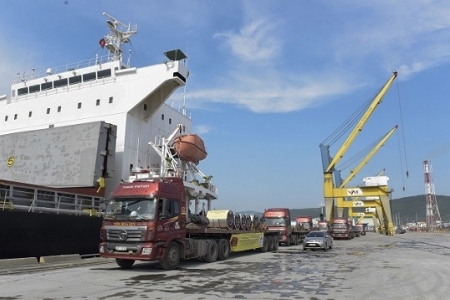 Tập đoàn Hoa Sen xuất khẩu lô hàng 15.000 tấn tôn đi Mexico