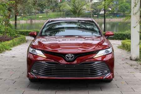 Toyota Camry 2019 chính thức ra mắt tại thị trường Việt Nam