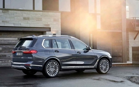 Nhiều mẫu ô tô ‘ồ ạt’ ra mắt trong tháng 7/2019