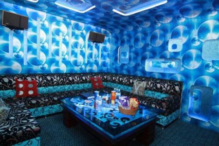 Hà Nội: Tạm đóng cửa quán bar, massage, karaoke