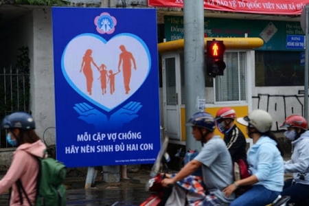 Khuyến khích nam nữ kết hôn trước 30 tuổi, sớm sinh con