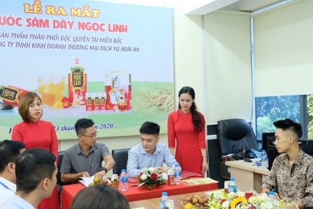 Ra mắt sản phẩm nước uống sâm dây Ngọc Linh