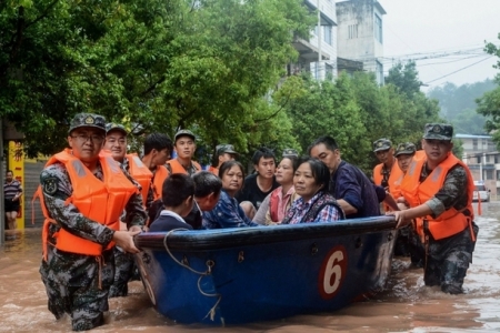 Trung Quốc: Lũ lụt nghiêm trọng khiến hơn 100 người chết, mất tích