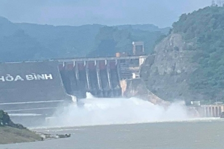 11 tỉnh, TP vùng hạ du sông Hồng chủ động ứng phó, hạn chế thiệt hại do xả lũ hồ chứa