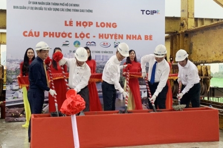 TP.HCM: Tổ chức lễ hợp long cầu Phước Lộc