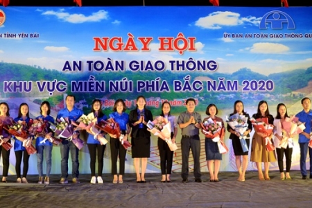 Đêm hội Tuổi trẻ các dân tộc tỉnh Yên Bái với an toàn giao thông năm 2020