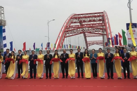 Trong 5 năm Hải Phòng hoàn thành hàng chục tuyến đường và 46 cây cầu các loại