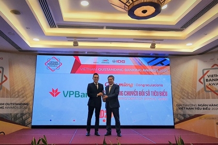 VPBank năm thứ 3 liên tiếp nhận giải thưởng “Ngân hàng chuyển đổi số tiêu biểu”