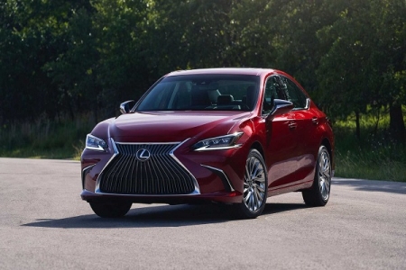 Lexus Việt Nam giới thiệu ES phiên bản 2021