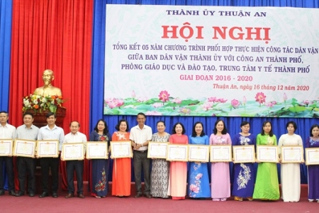 Bình Dương: TP. Thuận An khen thưởng nhiều tập thể, cá nhân có thành tích trong công tác dân vận