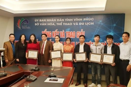 Tổng kết và trao giải Cuộc thi Thiết kế mẫu sản phẩm lưu niệm, quà tặng du lịch Vĩnh Phúc năm 2019