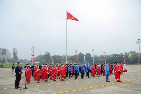 Hành trình mùa Xuân từ những giếng dầu: Người lao động Dầu khí báo công lên Chủ tịch Hồ Chí Minh