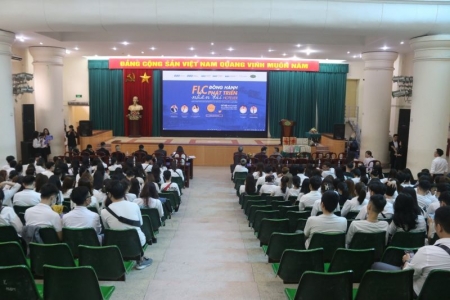 Khoa Du lịch Trường Đại học Kinh doanh và Công nghệ Hà Nội cùng Tập đoàn FLC Việt Nam tổ chức workshop cho học viên K22