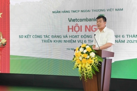 Vietcombank quyết tâm hoàn thành “nhiệm vụ kép” trong 6 tháng cuối năm