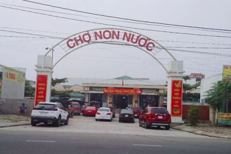 Đà Nẵng: Tạm dừng hoạt động chợ Non Nước, thần tốc truy vết, xét nghiệm Covid-19