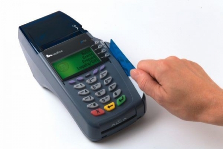 Ngân hàng Nhà nước yêu cầu giảm tiếp phí chuyển tiền, giao dịch qua ATM