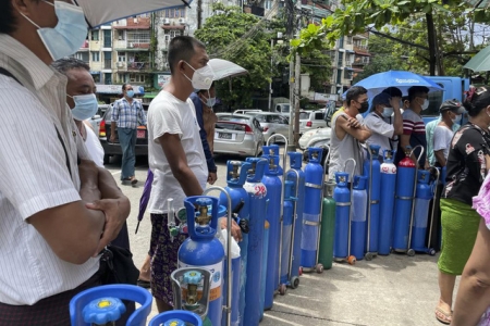 Hệ thống y tế Myanmar chống đỡ không nổi trước cơn bão Covid-19