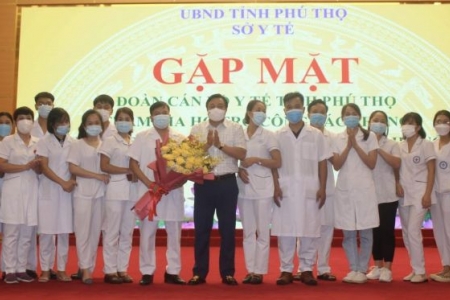 Phú Thọ: 500 cán bộ y tế lên đường hỗ trợ Hà Nội chống dịch